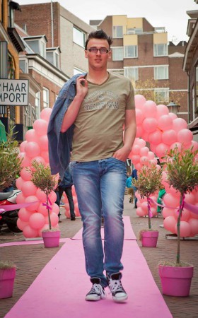 pink ribbon catwalk 2013